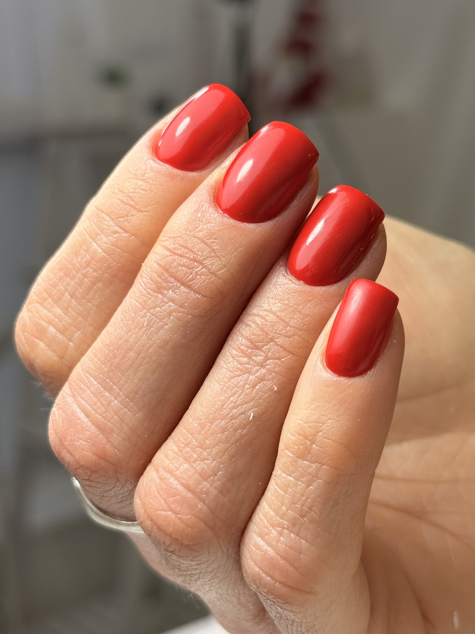 AT_nails.mcr, photograph 4.