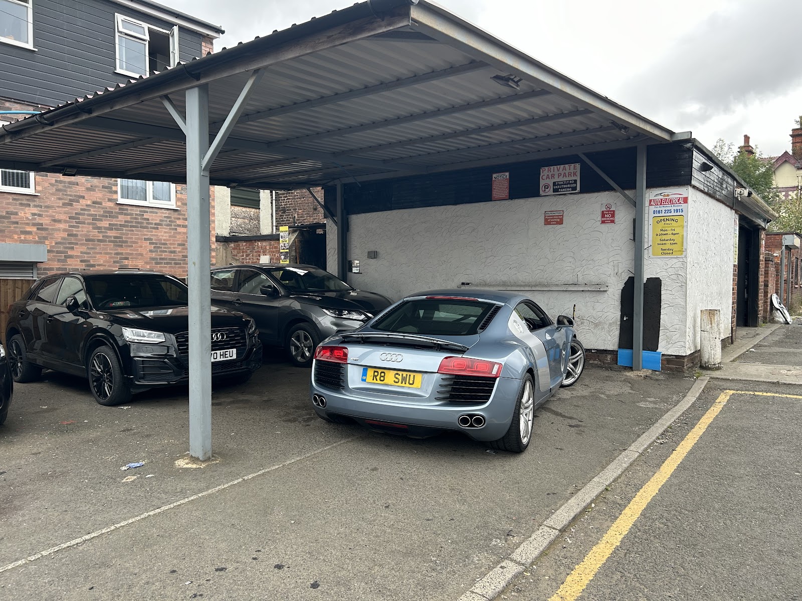 Auto Electrical, photograph 2.