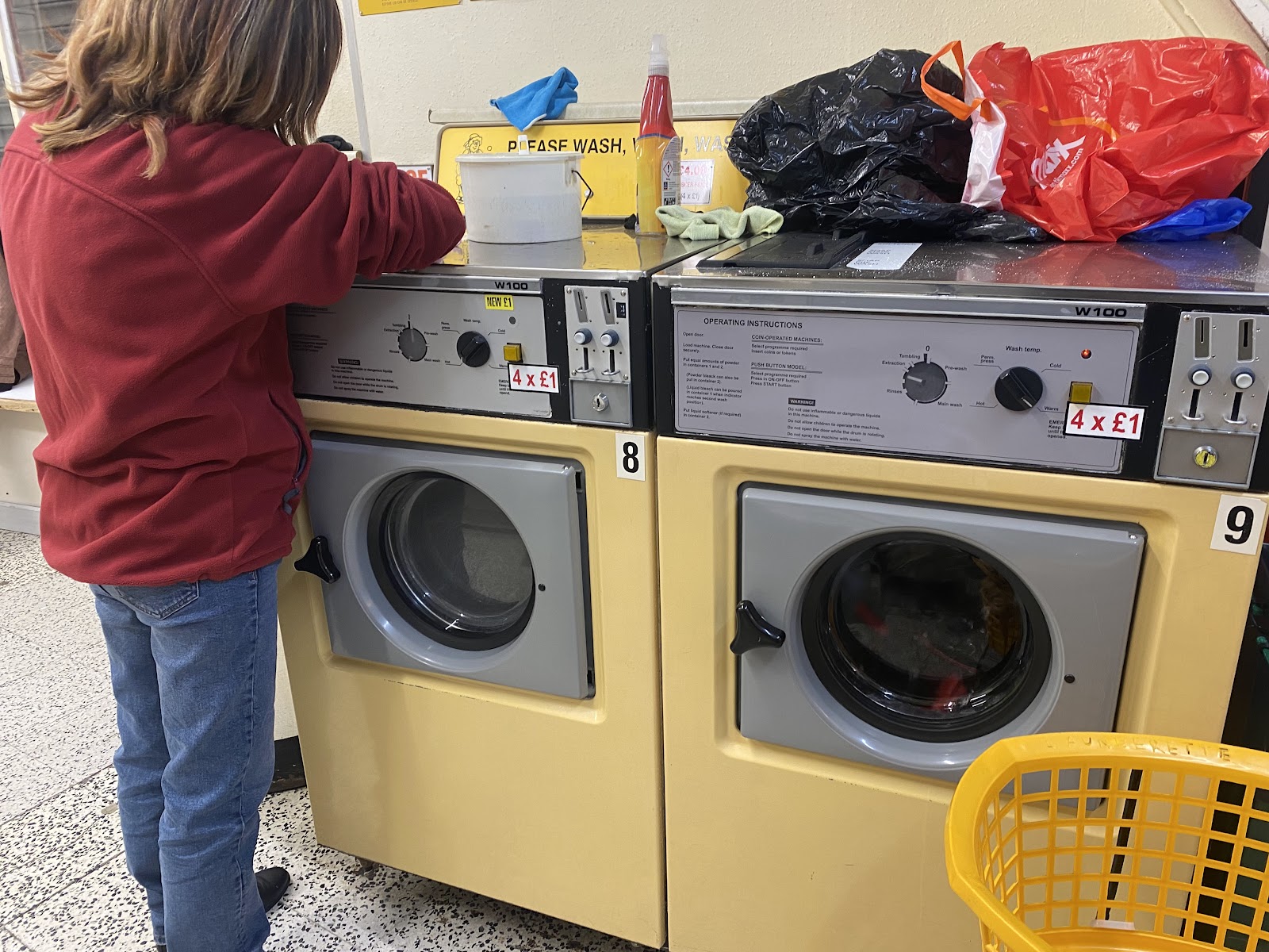 Clean Machine Laundrette, photograph 2.