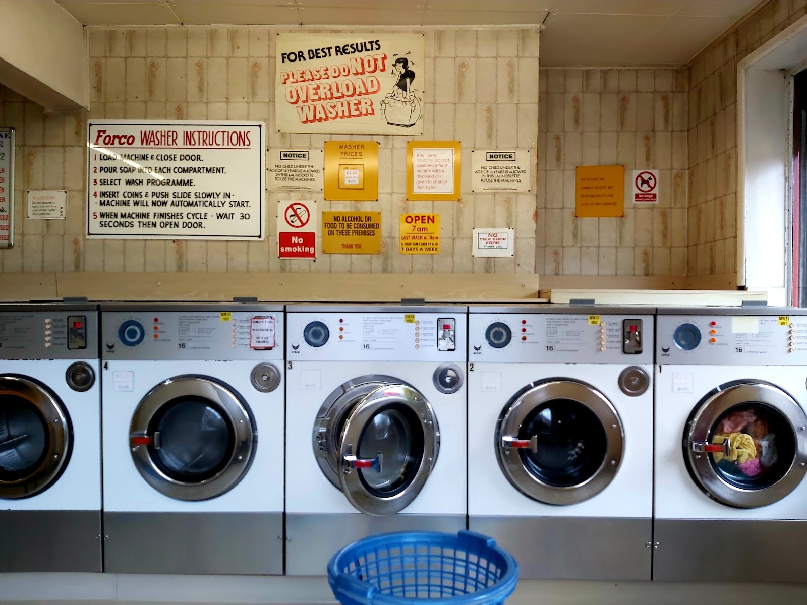 Clean Machine Laundrette, photograph 3.