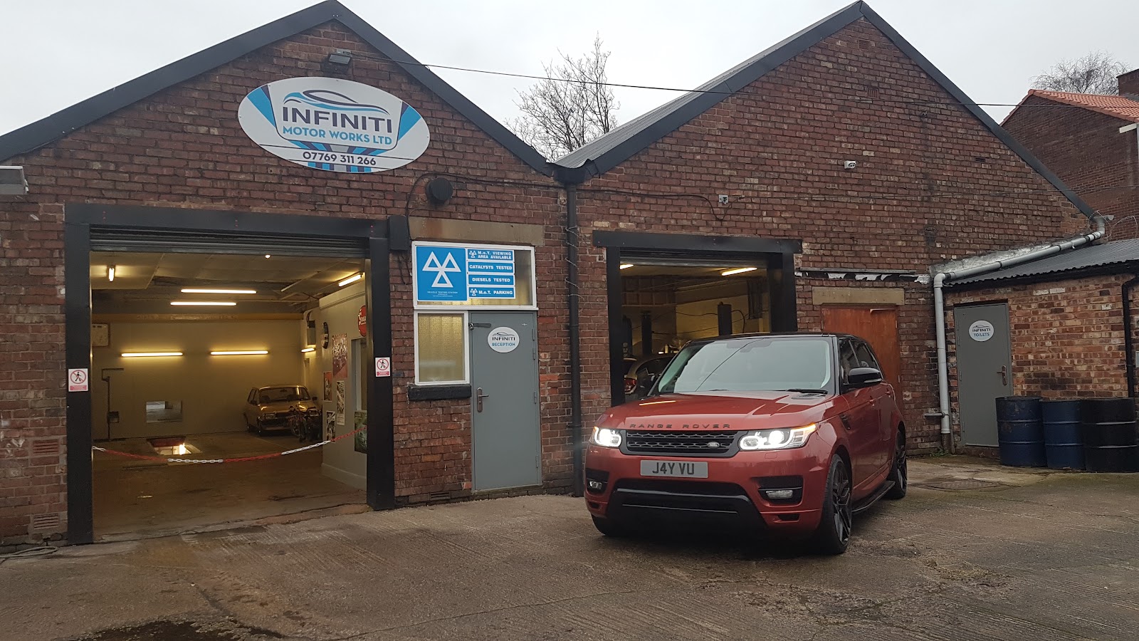 Infiniti Motor Works, photograph 2.