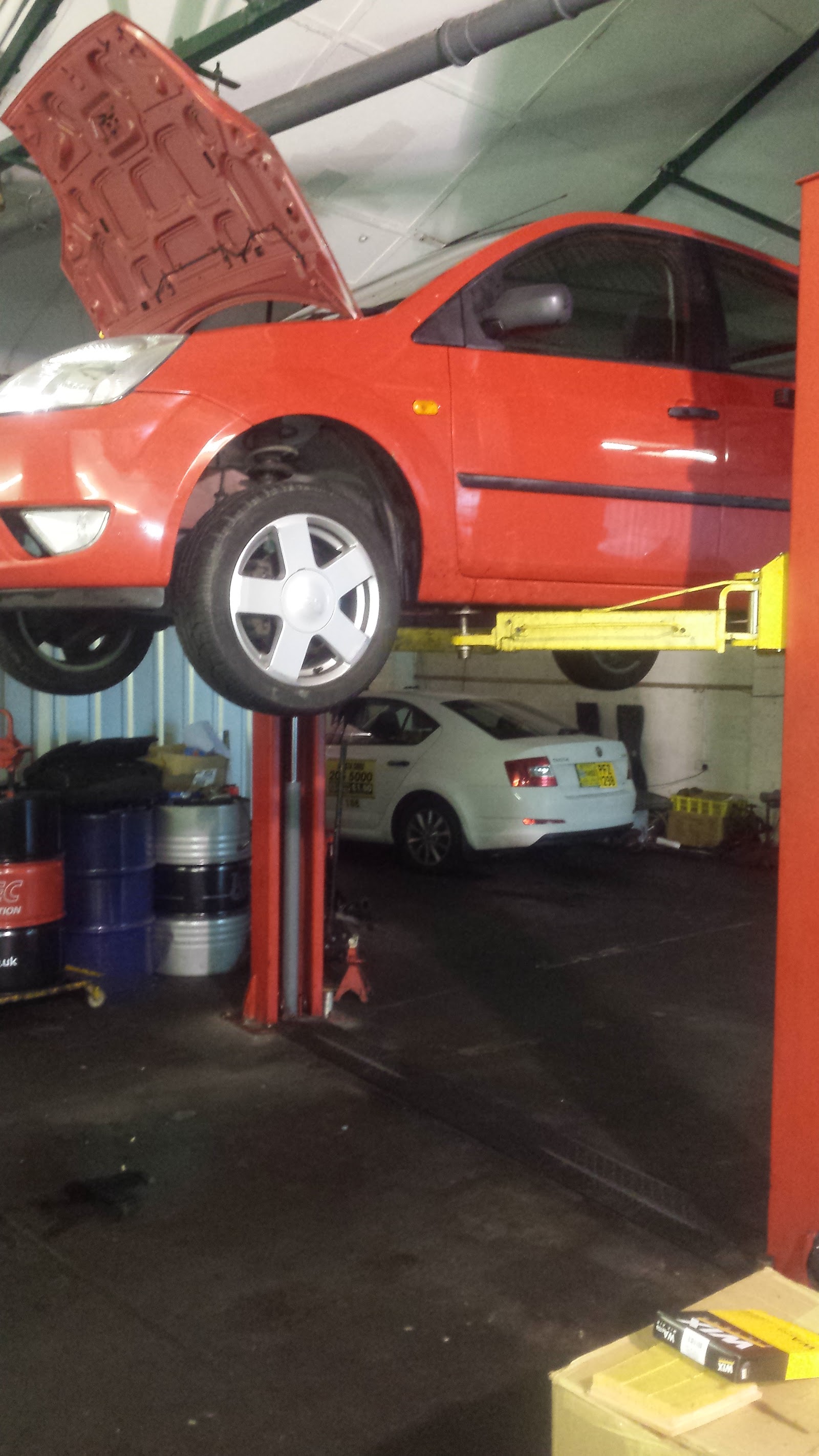 JTS Auto Services, photograph 2.