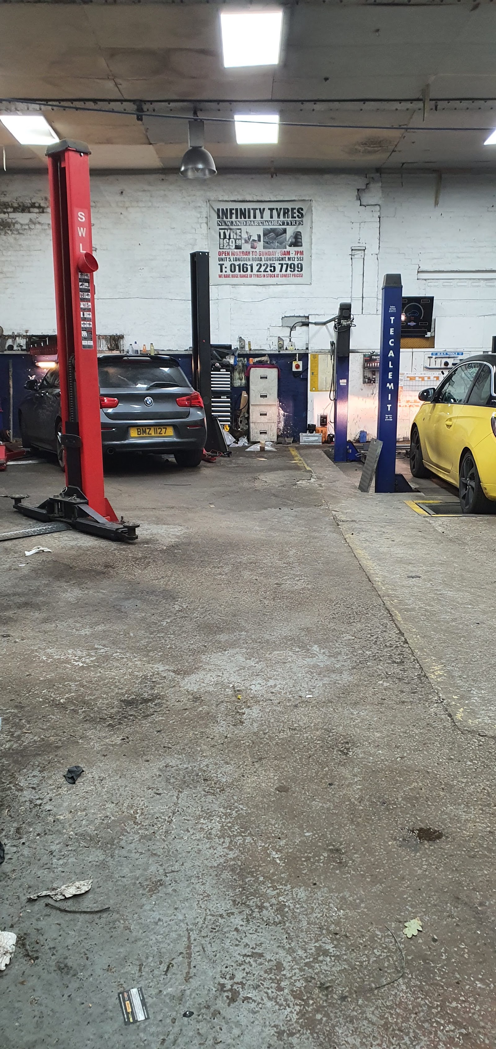 Loyalty Motors, photograph 2.