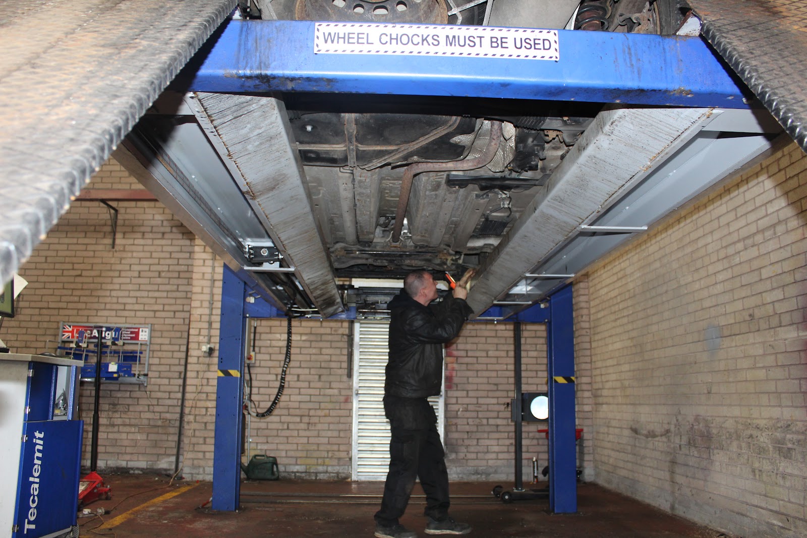 Manchester M O T & Service Centre Ltd, photograph 2.