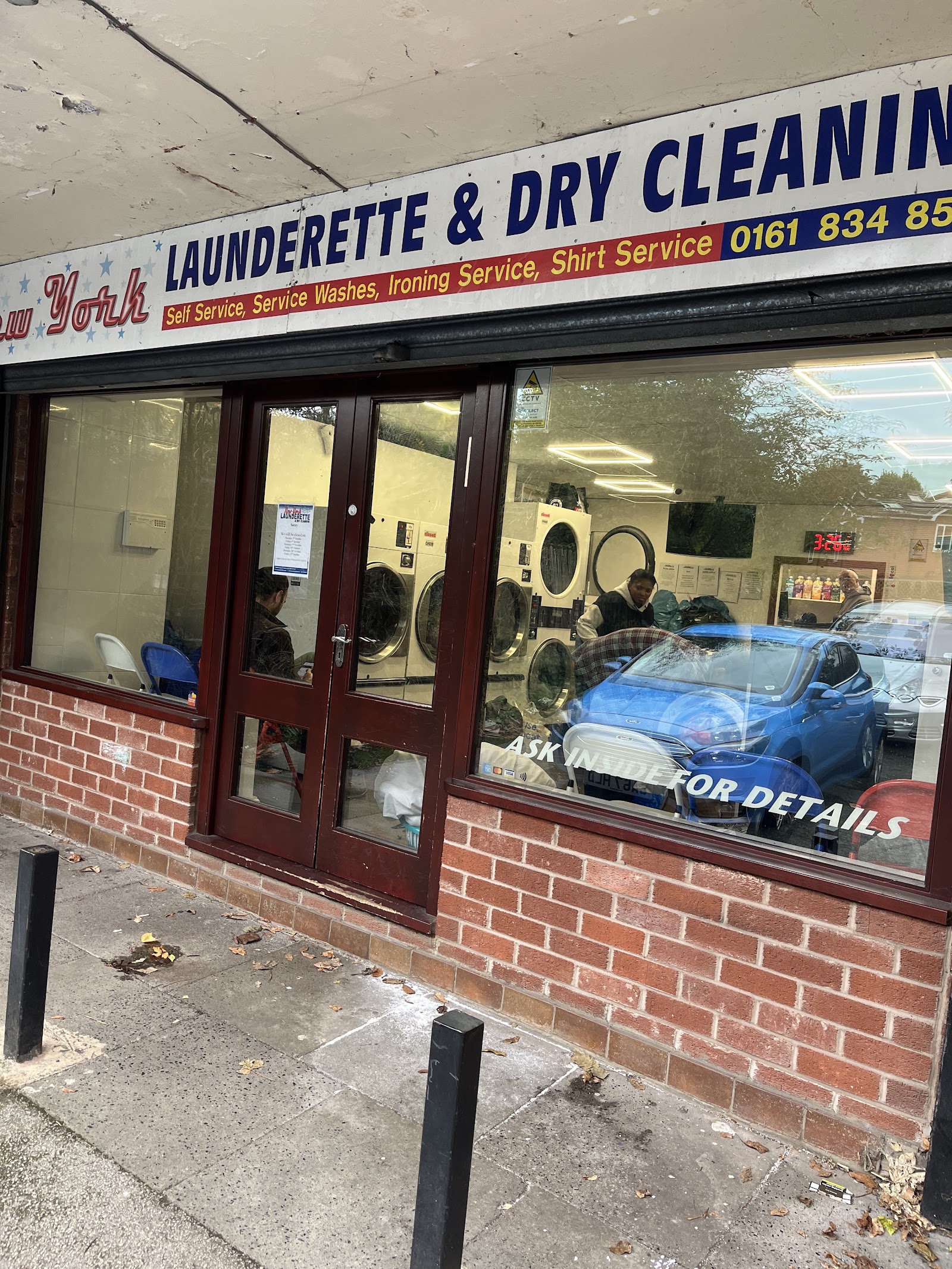 New York Launderette & Dry Cleaners, photograph 2.