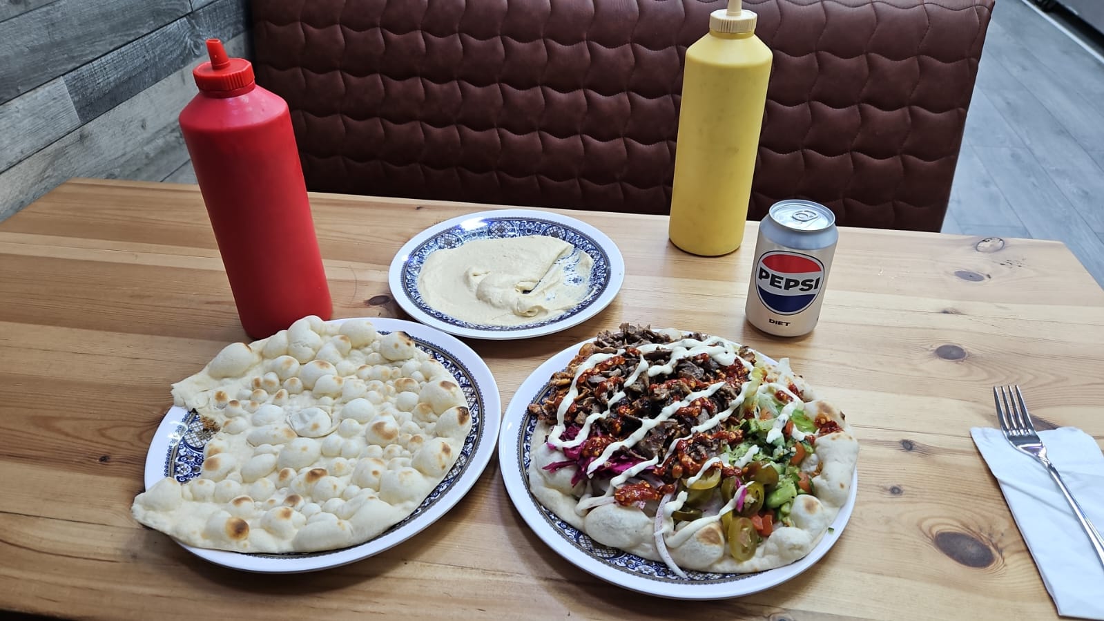 Royal Shawarma, photograph 6.