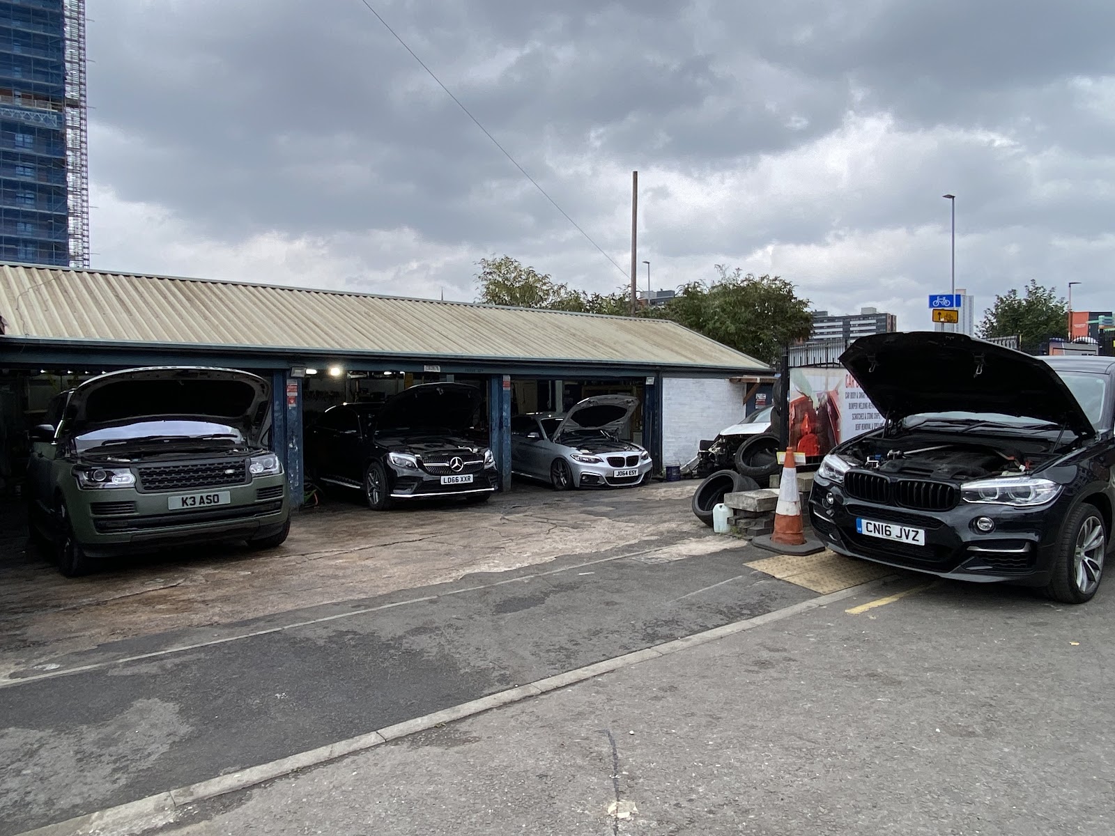 Salford Motor Services, photograph 2.
