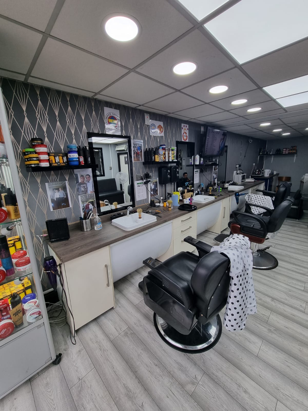 Sweeney Todd Turkish Barber, photograph 7.